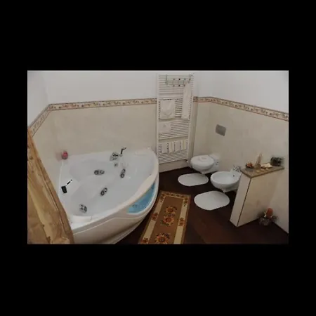 La Stanza Dei Segreti Guest house *